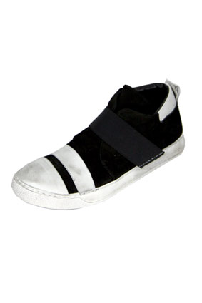Masnada Men Shoes Sneakers in distressed white and black calf skin view 3 Masnada Men Shoes Sneakers in distressed white and black calf skin view 3